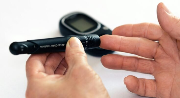 Managing Health Care for Diabetic Individuals